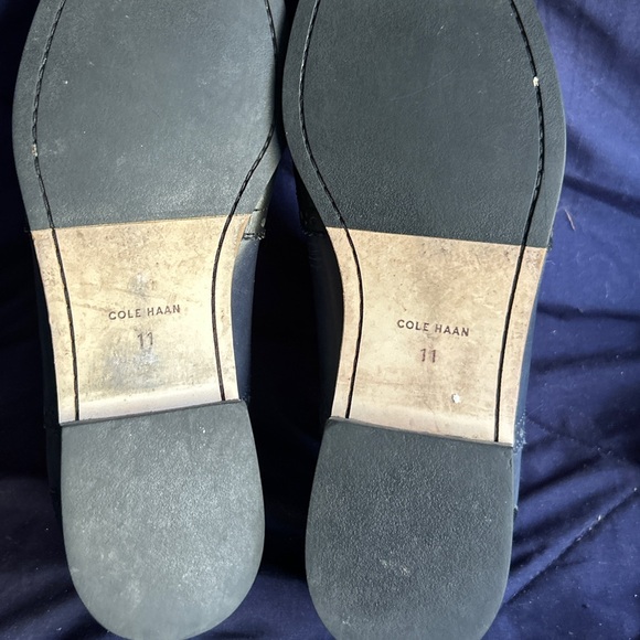 Cole Haan Black and Gray Women's Oxfords - Picture 3 of 3